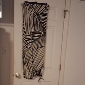 H & M Black and White Striped Pants